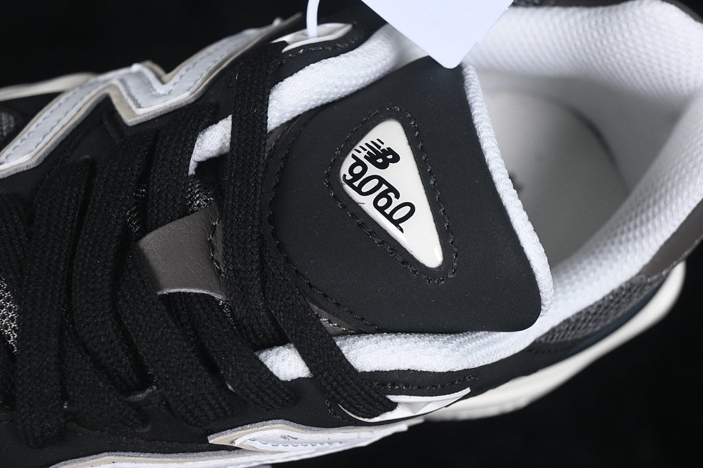 New balance u9060 /factory outlet edition