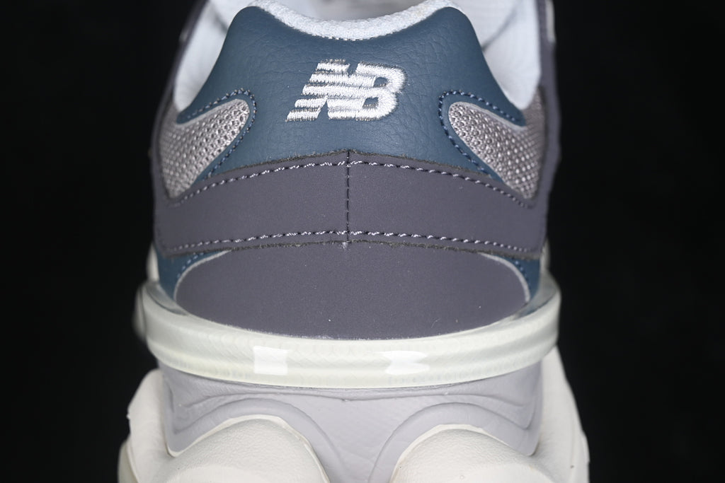 New balance u9060 /factory outlet edition