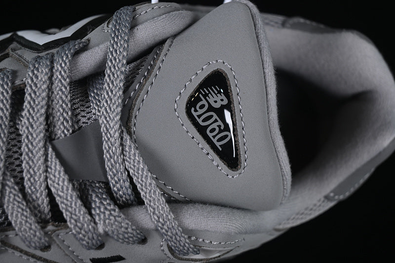 New balance u9060 /factory outlet edition