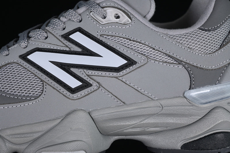 New balance u9060 /factory outlet edition