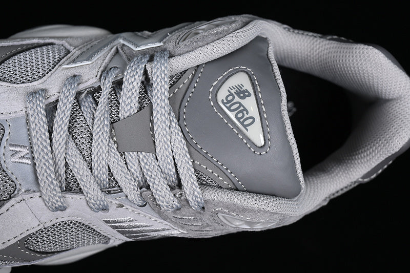 New balance u9060 /factory outlet edition