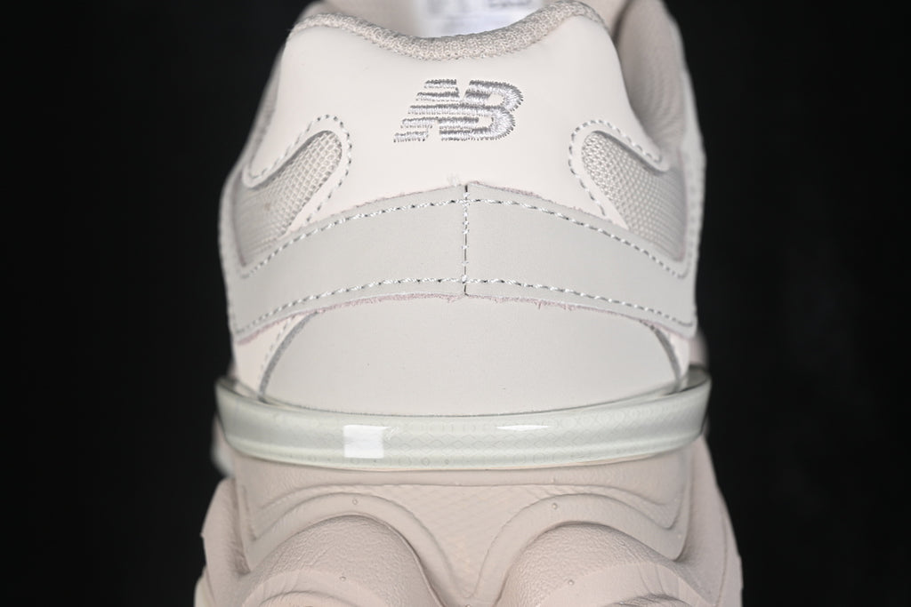 New balance u9060 /factory outlet edition