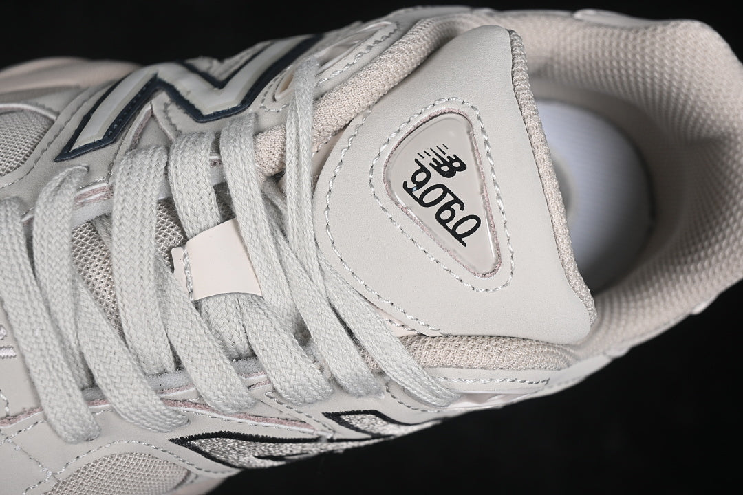 New balance u9060 /factory outlet edition