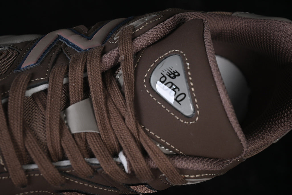 New balance u9060 /factory outlet edition