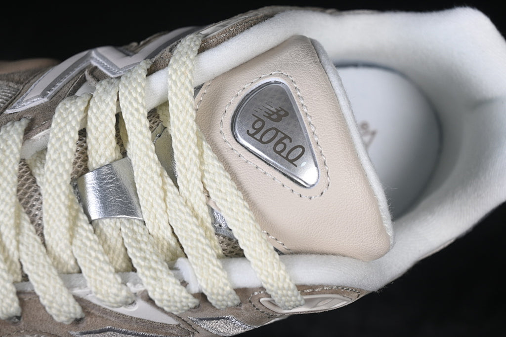 New balance u9060 /factory outlet edition